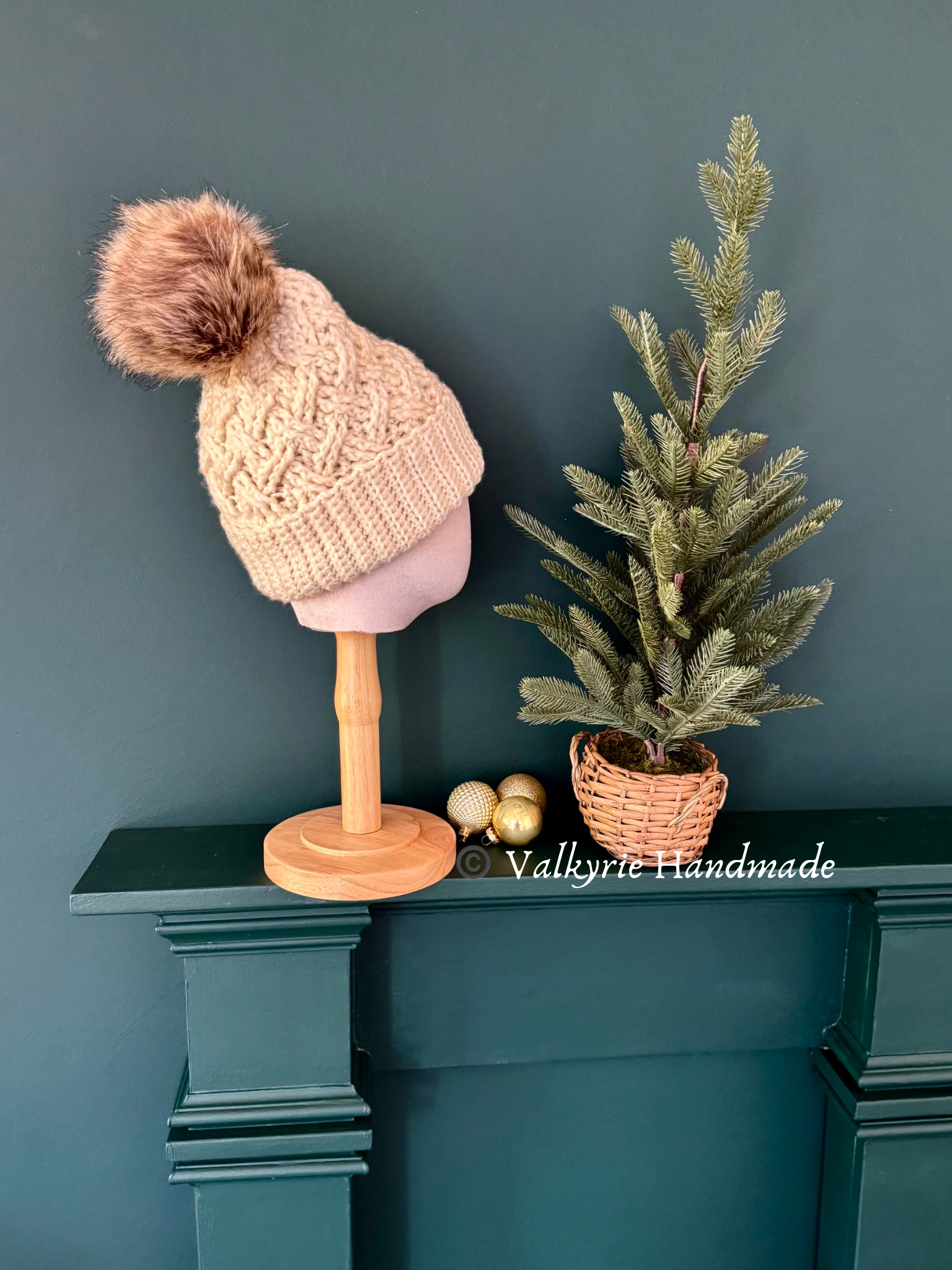 Inis Mór Merino Wool Hat